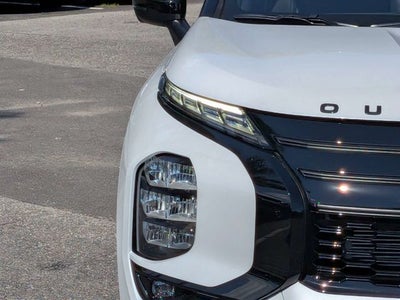 2026 Mitsubishi Outlander Black Edition