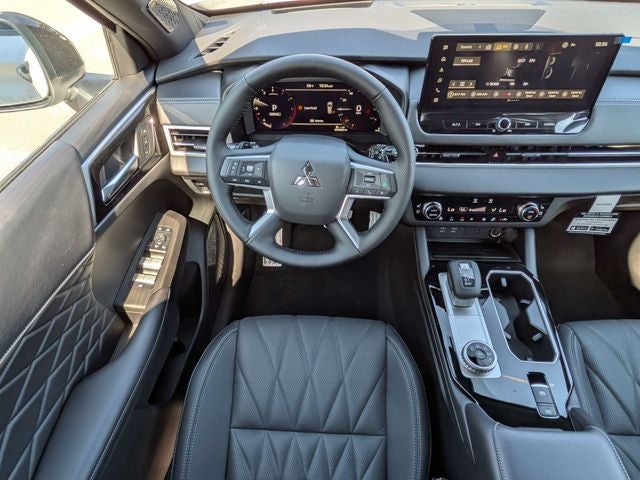 2026 Mitsubishi Outlander Black Edition