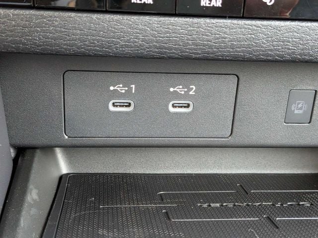 2026 Mitsubishi Outlander Black Edition