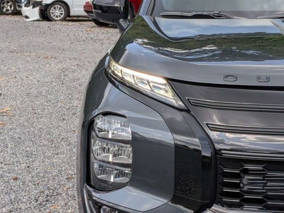 2026 Mitsubishi Outlander Black Edition