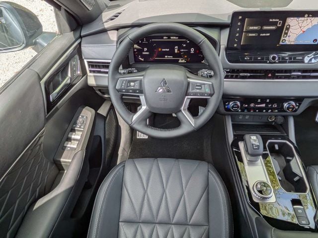2026 Mitsubishi Outlander Black Edition