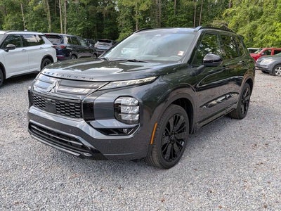 2026 Mitsubishi Outlander Black Edition