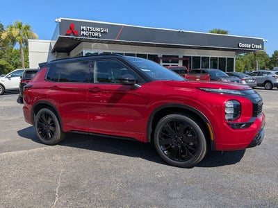2026 Mitsubishi Outlander Black Edition