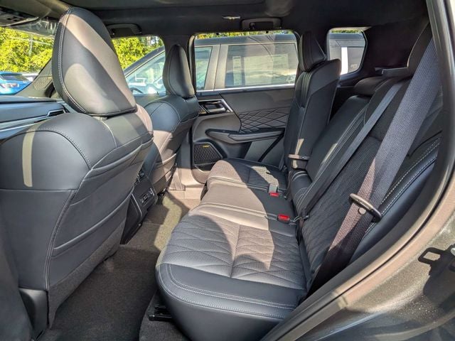 2026 Mitsubishi Outlander Black Edition