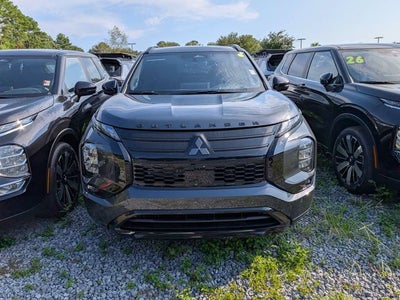 2026 Mitsubishi Outlander Black Edition
