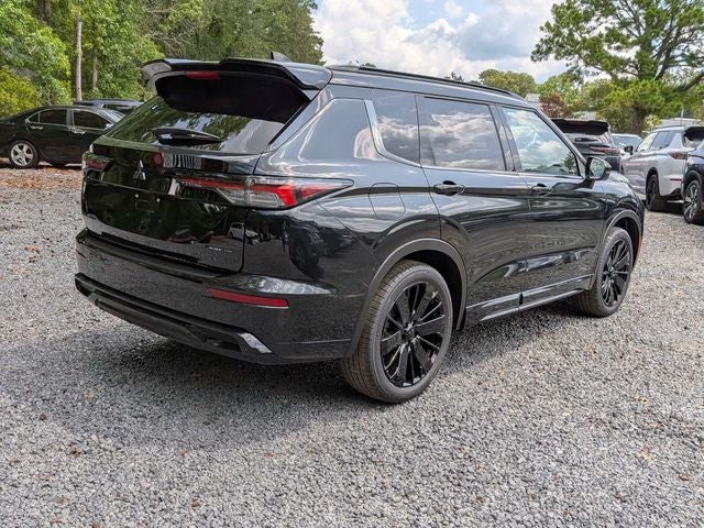 2026 Mitsubishi Outlander Black Edition