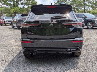 2026 Mitsubishi Outlander Black Edition