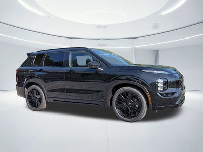 2026 Mitsubishi Outlander Black Edition