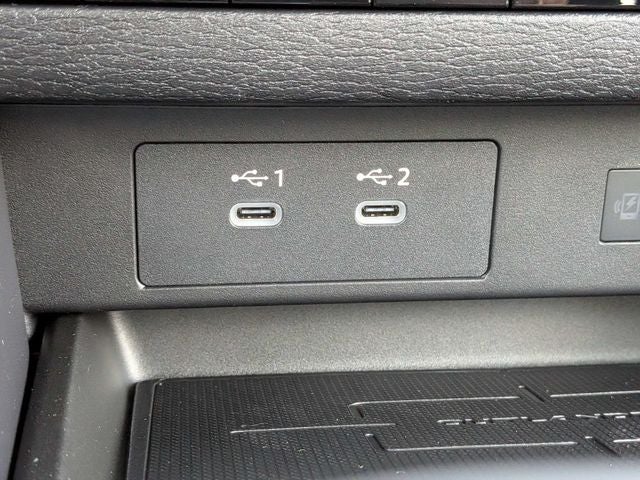 2026 Mitsubishi Outlander Black Edition