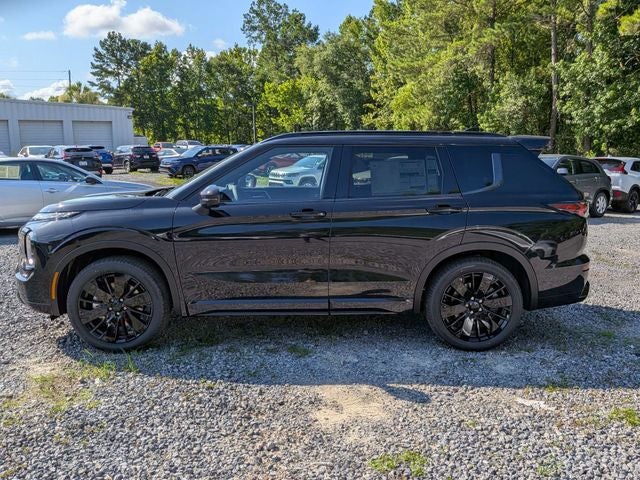 2026 Mitsubishi Outlander Black Edition