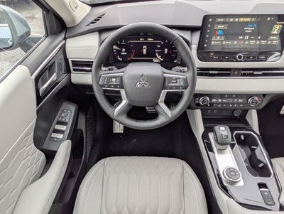 2026 Mitsubishi Outlander SEL