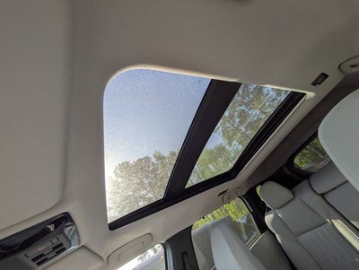 2026 Mitsubishi Outlander Base