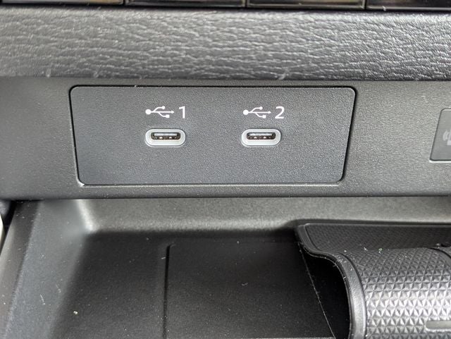 2026 Mitsubishi Outlander Base