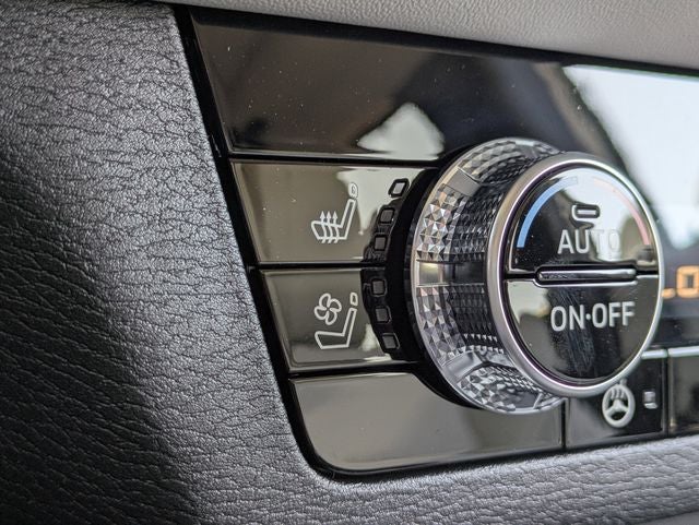 2026 Mitsubishi Outlander Base