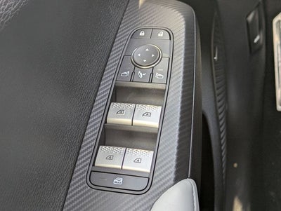 2026 Mitsubishi Outlander Base