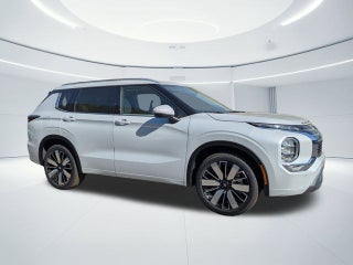 2026 Mitsubishi Outlander Base