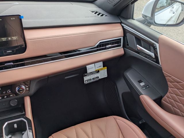 2026 Mitsubishi Outlander Base