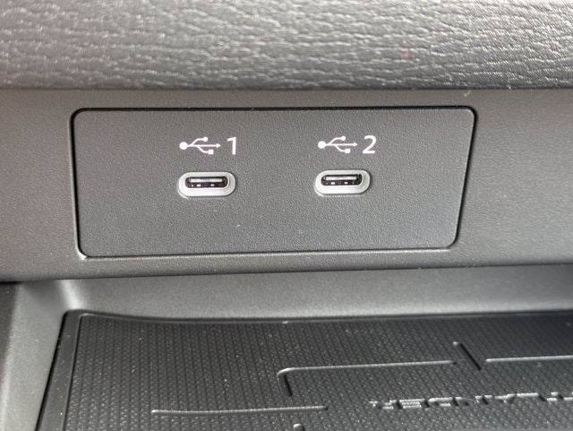 2026 Mitsubishi Outlander Base