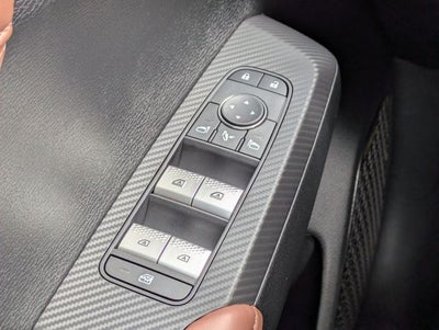 2026 Mitsubishi Outlander Base