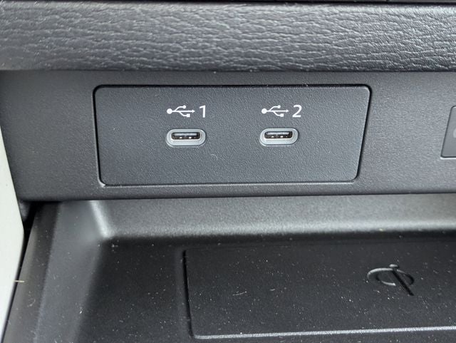 2026 Mitsubishi Outlander Base