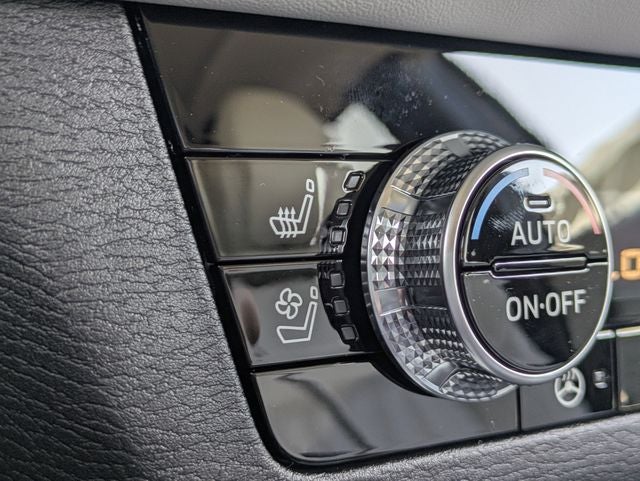 2026 Mitsubishi Outlander Base