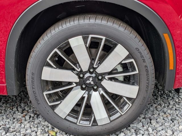 2026 Mitsubishi Outlander Base