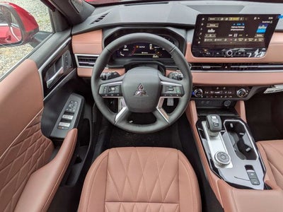 2026 Mitsubishi Outlander Base