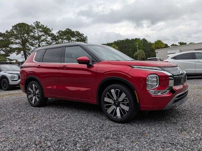 2026 Mitsubishi Outlander Base