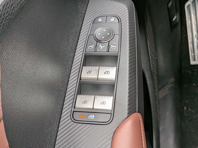 2026 Mitsubishi Outlander Base