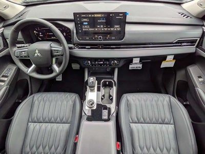 2026 Mitsubishi Outlander SEL