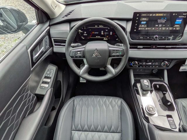 2026 Mitsubishi Outlander SEL