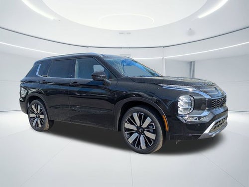 2026 Mitsubishi Outlander Base