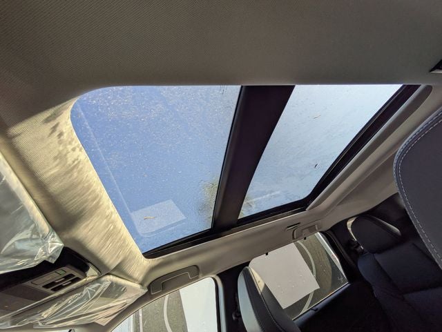 2026 Mitsubishi Outlander Base