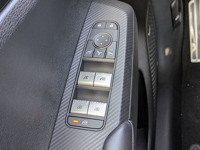 2026 Mitsubishi Outlander Base