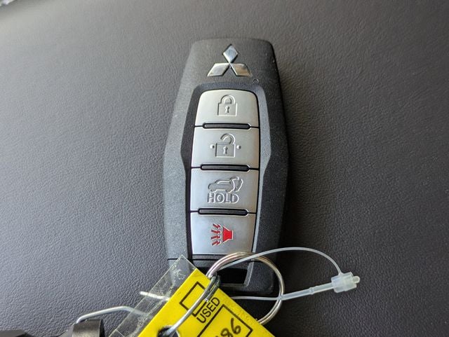 2026 Mitsubishi Outlander Base