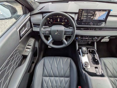 2026 Mitsubishi Outlander Black Edition