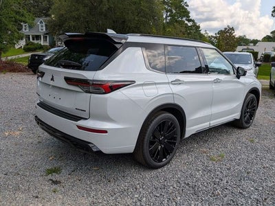 2026 Mitsubishi Outlander Black Edition