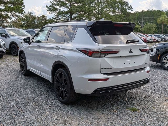 2026 Mitsubishi Outlander Black Edition