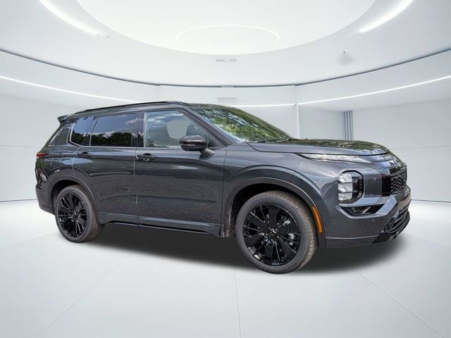 2026 Mitsubishi Outlander Black Edition