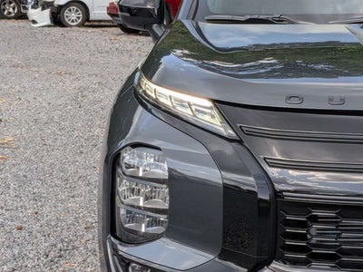 2026 Mitsubishi Outlander Black Edition