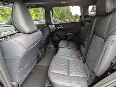 2026 Mitsubishi Outlander Black Edition