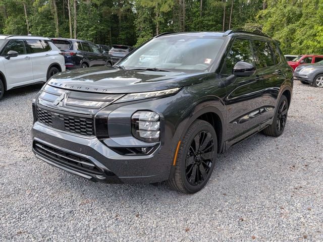 2026 Mitsubishi Outlander Black Edition