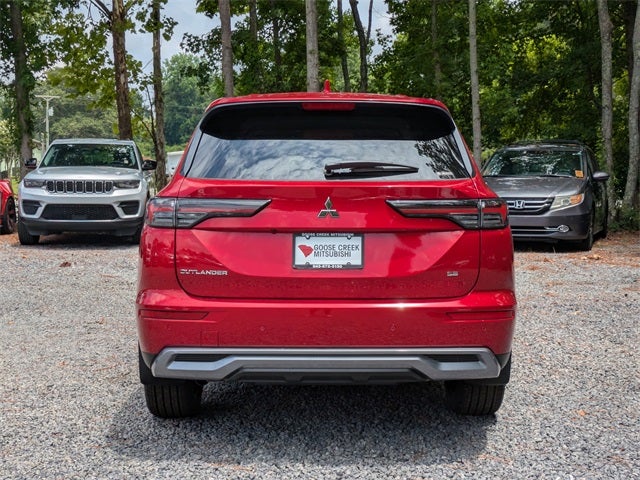 2025 Mitsubishi Outlander SE