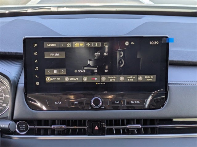 2025 Mitsubishi Outlander Base