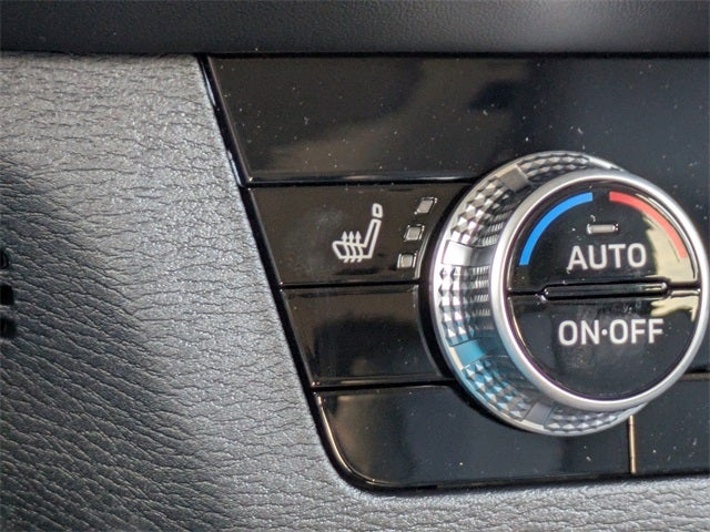 2025 Mitsubishi Outlander Base