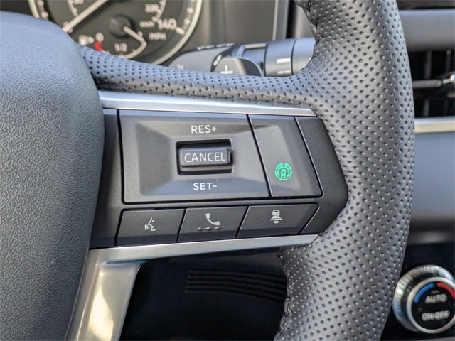 2025 Mitsubishi Outlander Base