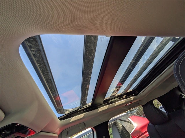 2025 Mitsubishi Outlander Base