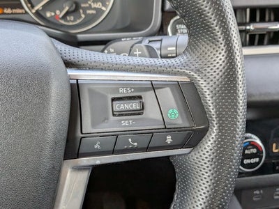 2024 Mitsubishi Outlander Base
