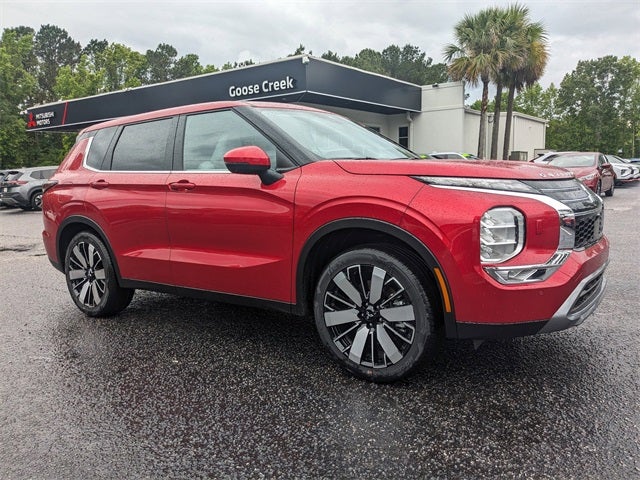 2025 Mitsubishi Outlander SE