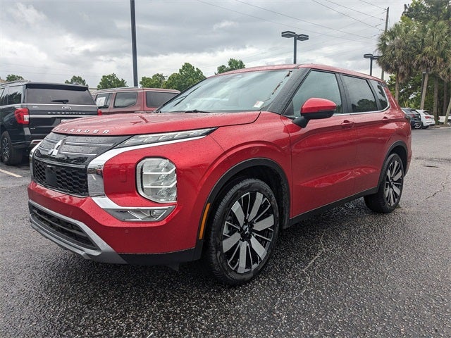 2025 Mitsubishi Outlander SE